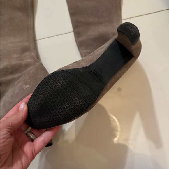 Stuart Weitzman highlander over the knee boots - Picture 2 of 3